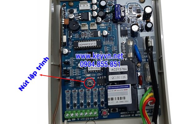Cài điều khiển cửa cuốn Austdoor